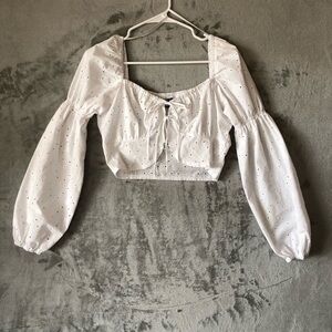 H&M Women Crop Top Size M Eyelet Puff Sleeve Boho Coquette Feminine Festival